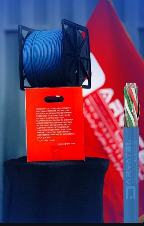 کابل شبکه Cat6 UTP برند لگراند (Legrand) - مقطع ۰.۴ - مناسب شبکهکشی